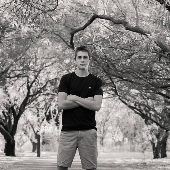 Meet your Posher, Kevin - Picture 1 of 1